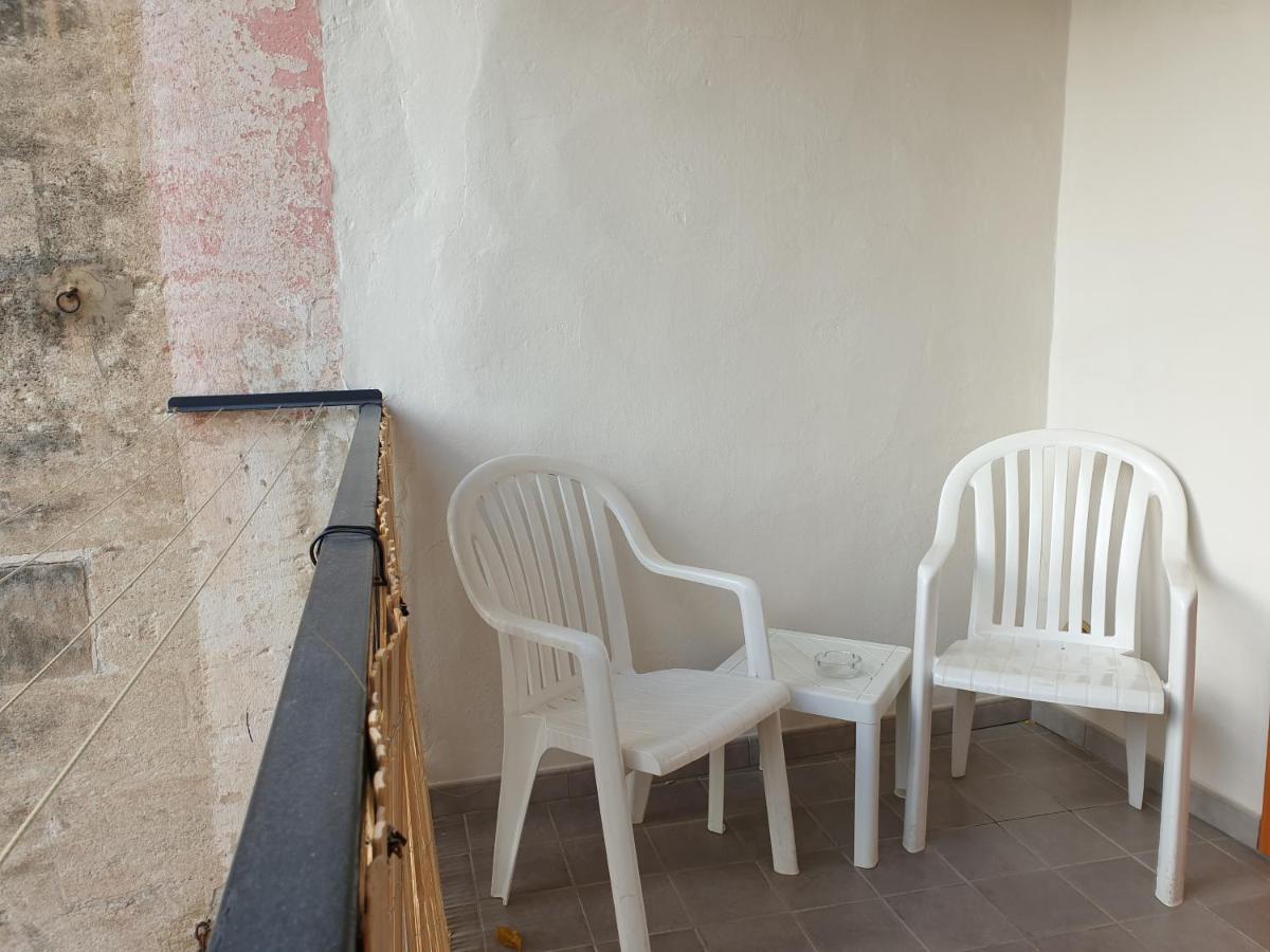 Le Logis De La Tour Apartment Avignon Exterior foto